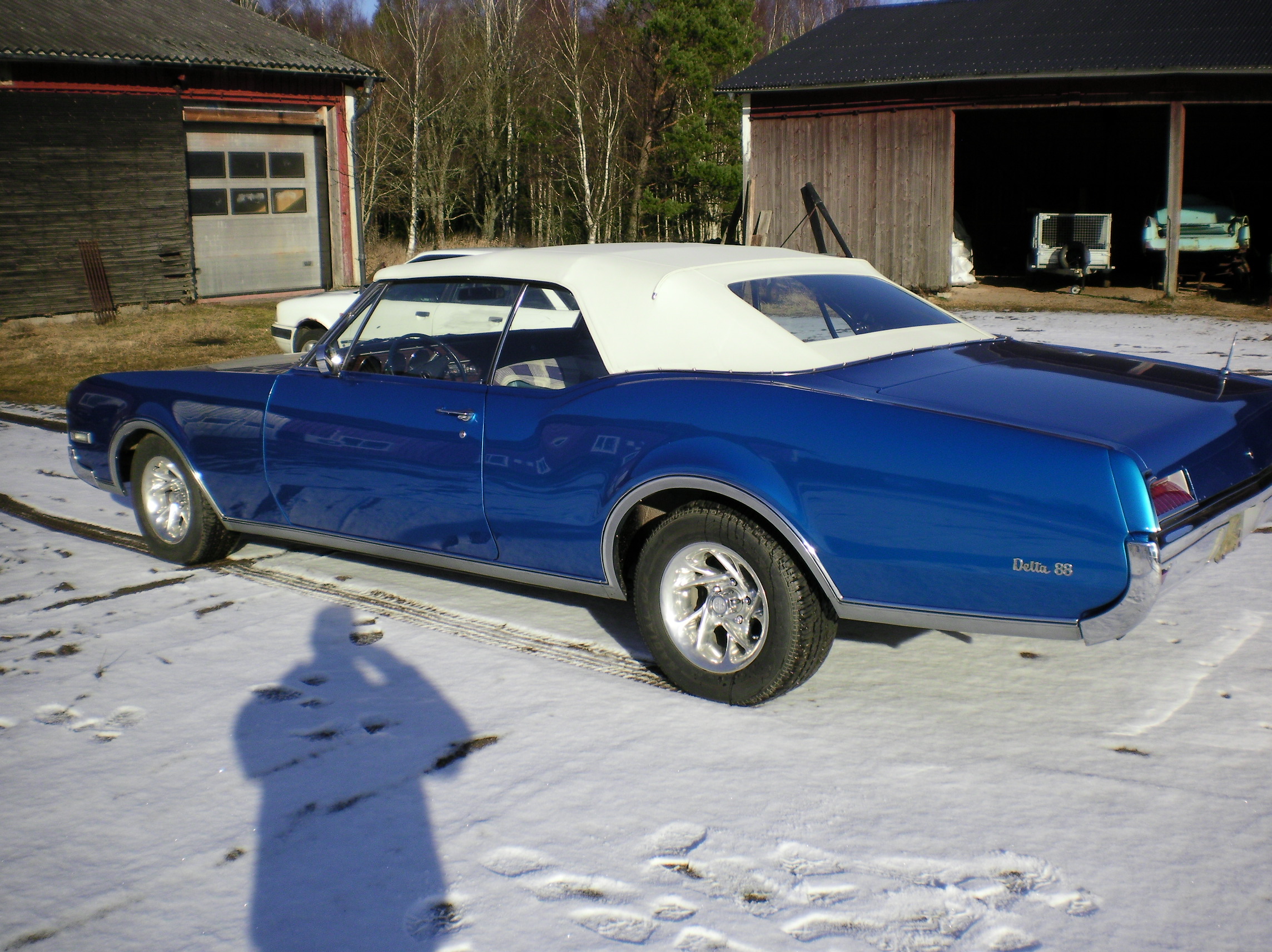 Nya bilder -67 Olds 003.JPG